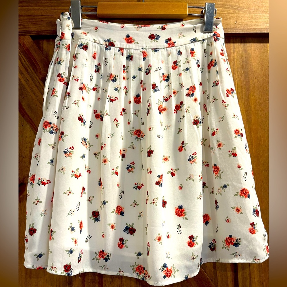 RW flowery skirt - Size 2